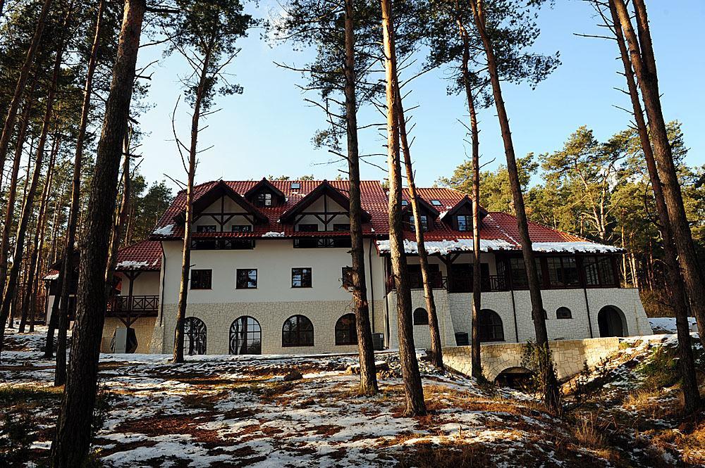 Hotel Kazimierski Zdroj Janowiec Esterno foto
