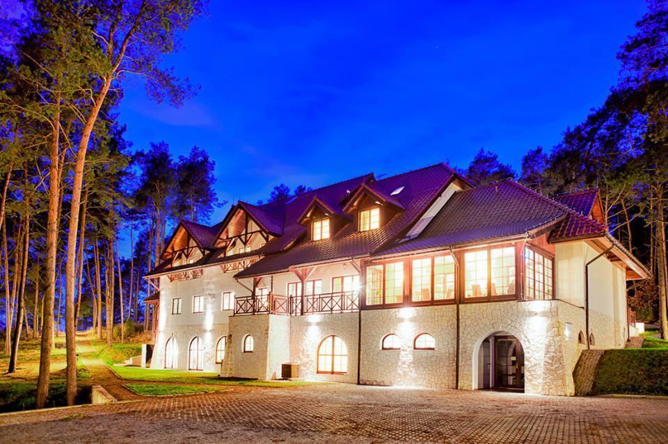 Hotel Kazimierski Zdroj Janowiec Esterno foto